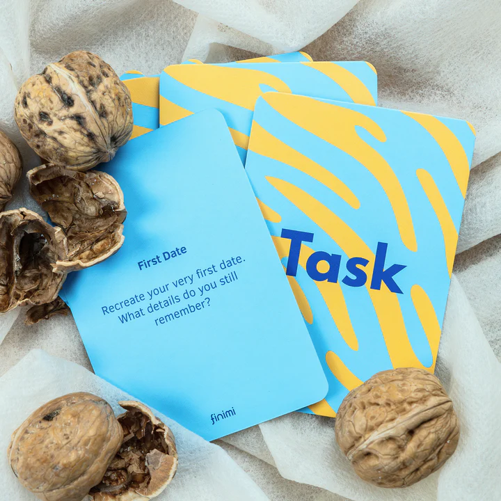 
                  
                    Fragen &amp; Aufgaben für Paare Kartenspiel
                  
                