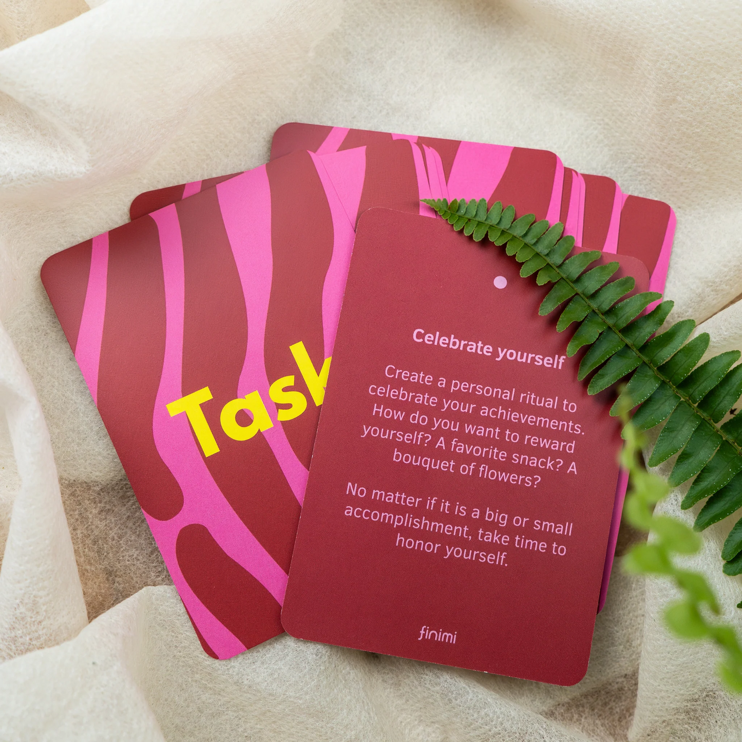 
                  
                    Ask &amp; Task Selflove Edition Kartenspiel
                  
                