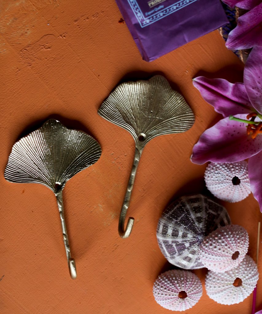 
                  
                    FLORA Ginko Hook
                  
                