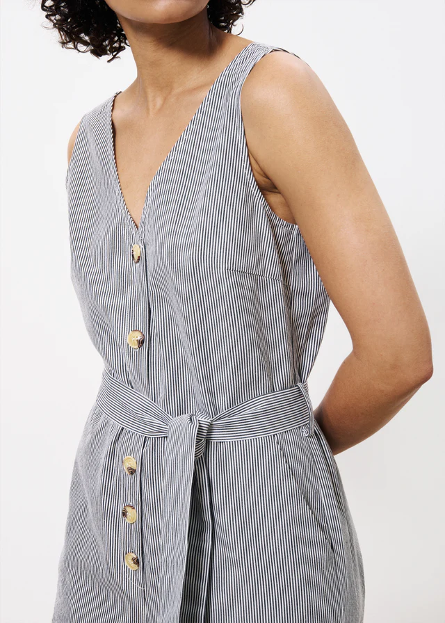 
                  
                    MADDIE Cremefarbener gestreifter Jumpsuit
                  
                