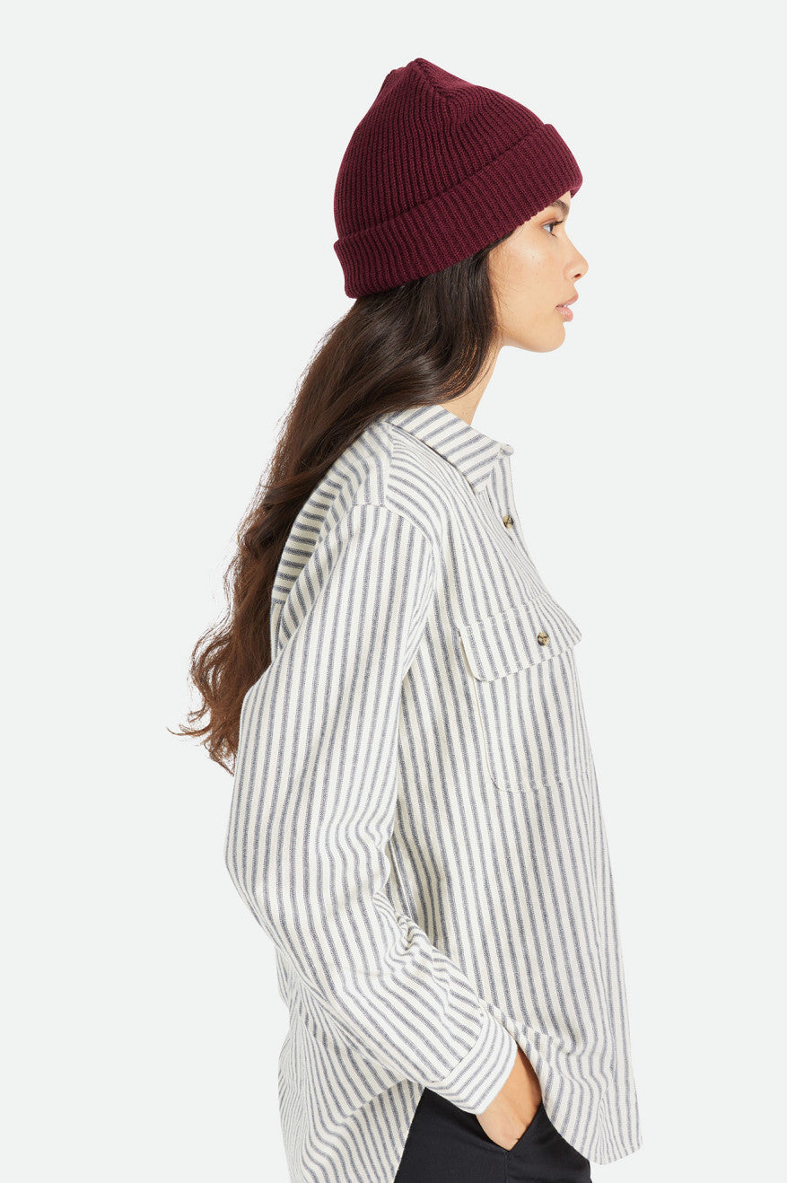 
                  
                    HEIST Mahogany Beanie
                  
                