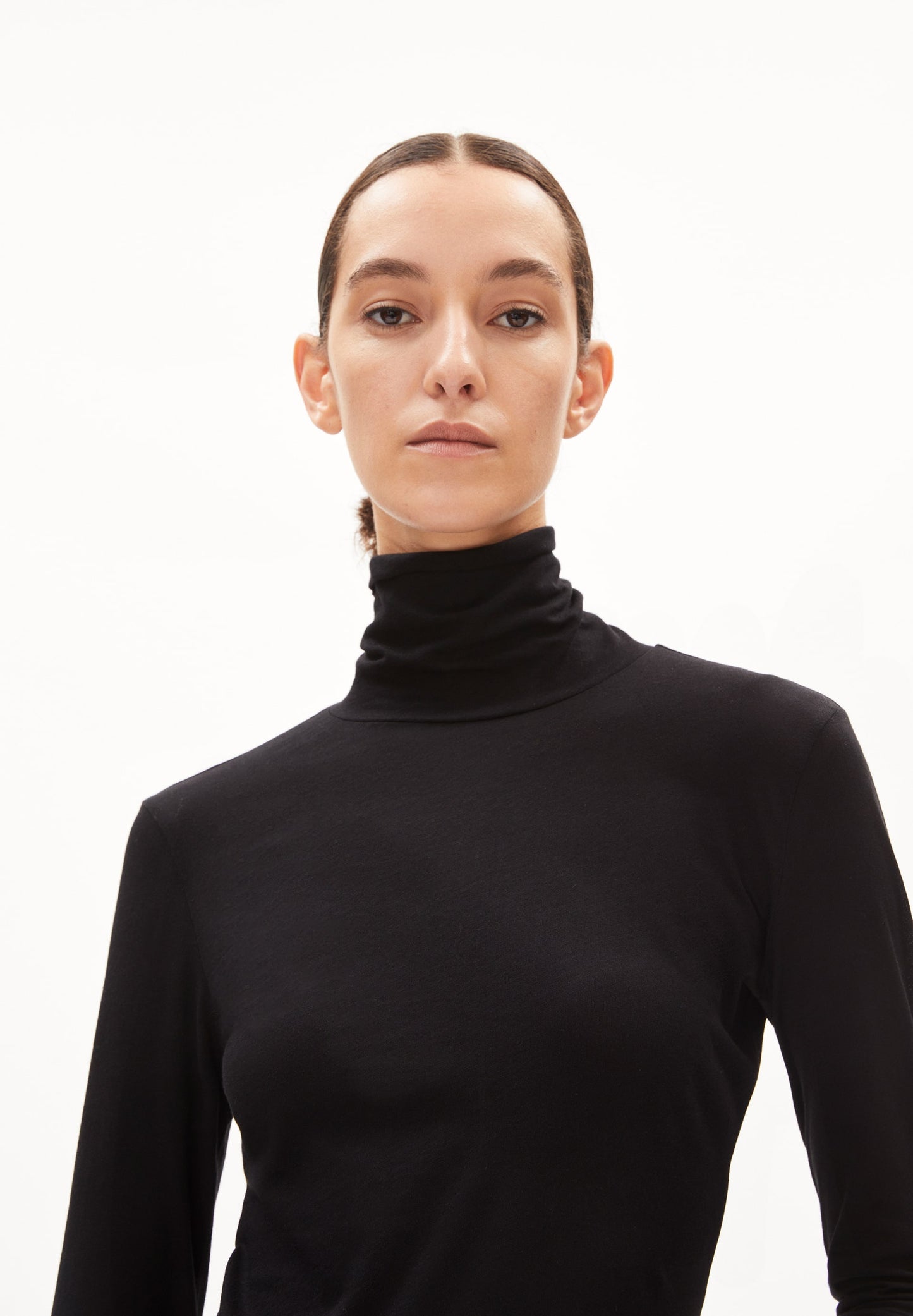 
                  
                    GRAZILIAA SOFT Black Long Sleeve
                  
                