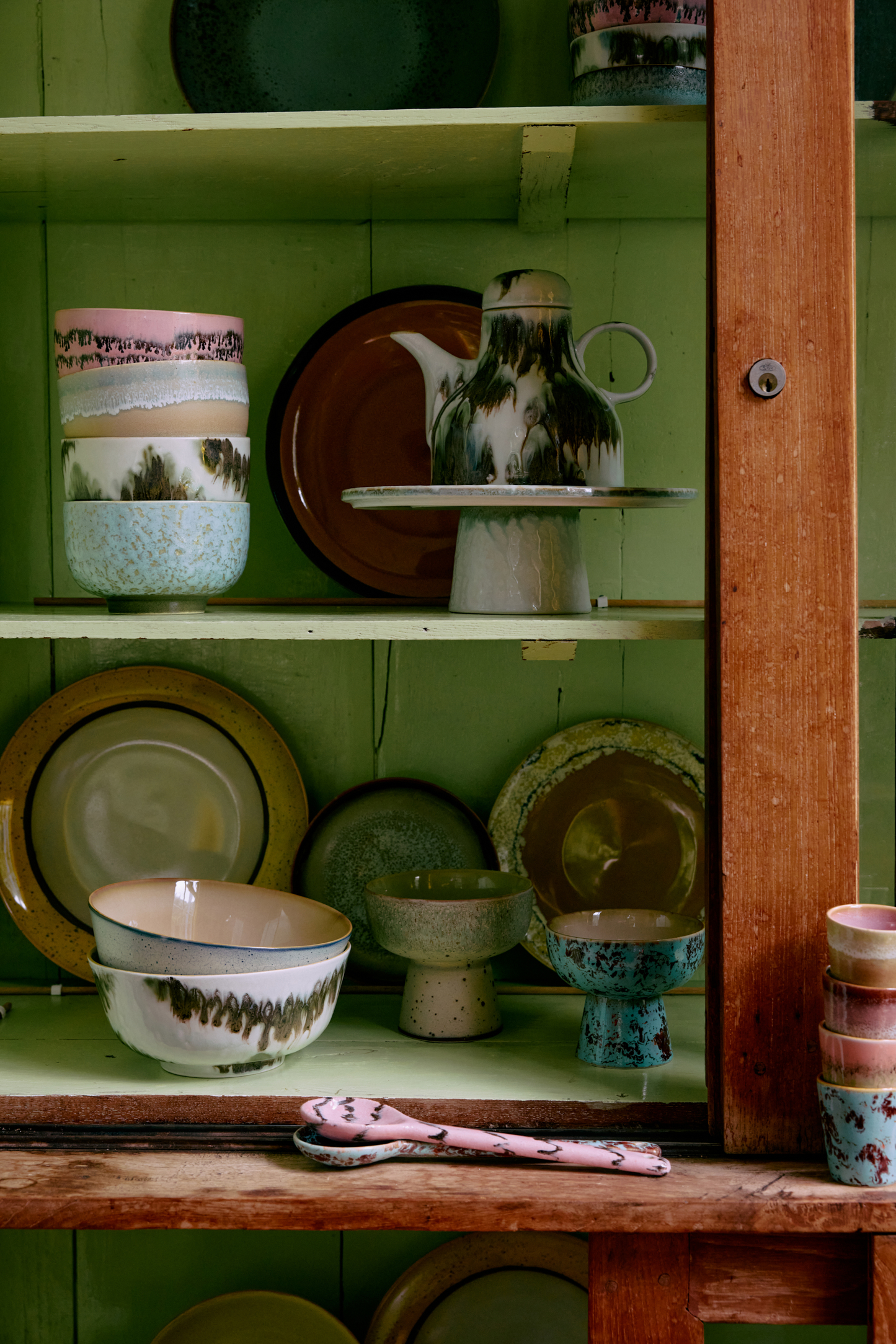 
                  
                    Bubble 70S Ceramics Noodle Bowl
                  
                