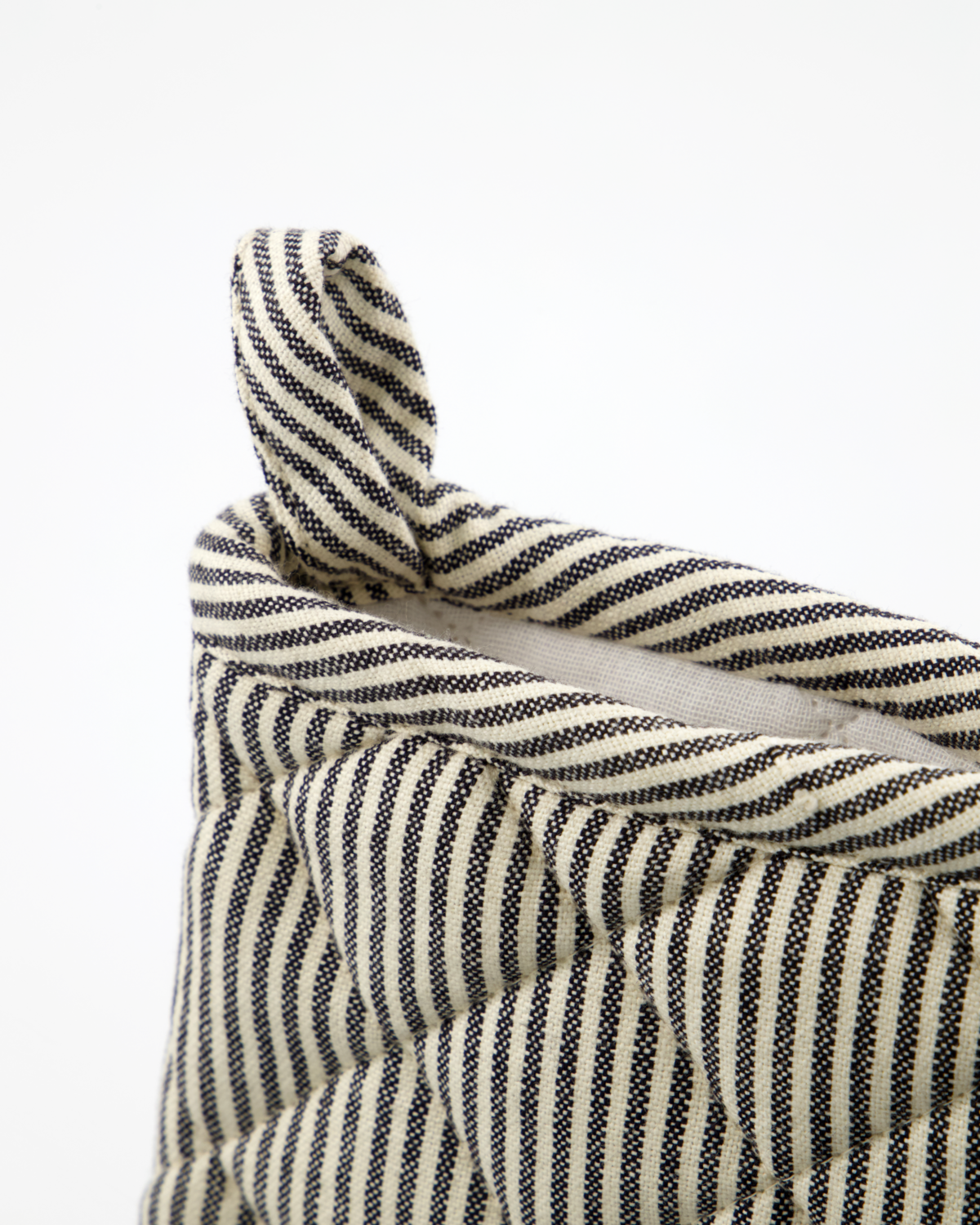 
                  
                    CHEF Dark Grey Kitchen Glove
                  
                