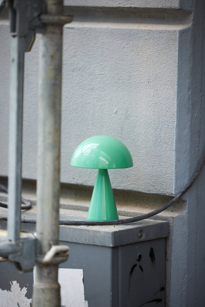 
                  
                    Tragbare Lampe „Green Mush“
                  
                