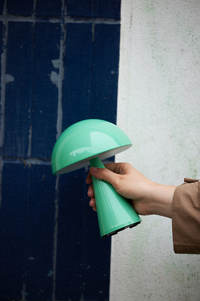 
                  
                    Tragbare Lampe „Green Mush“
                  
                