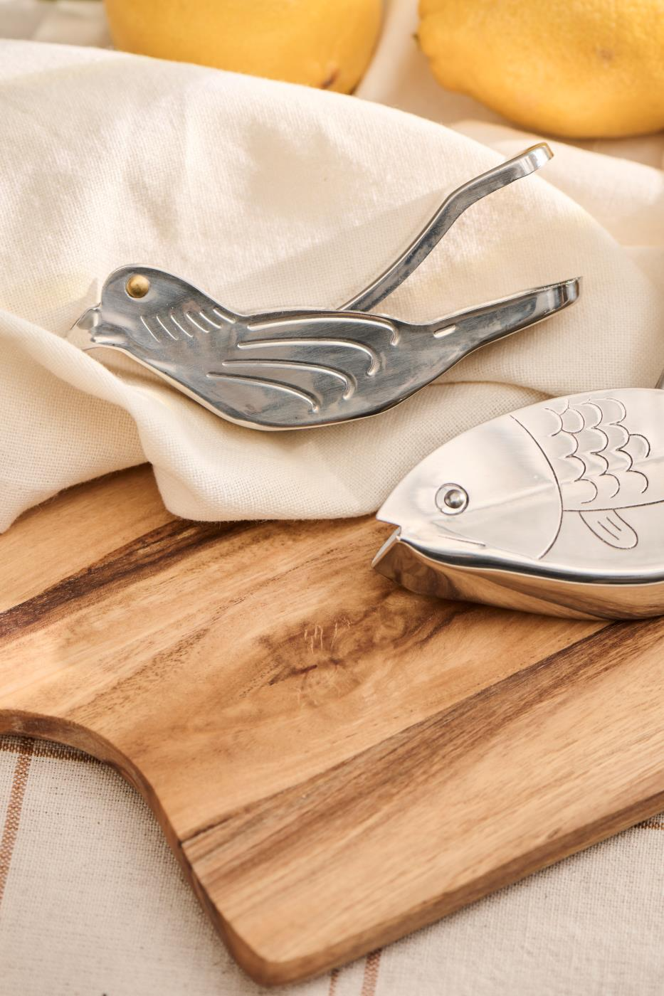 
                  
                    Zitronenpresse in Vogelform
                  
                