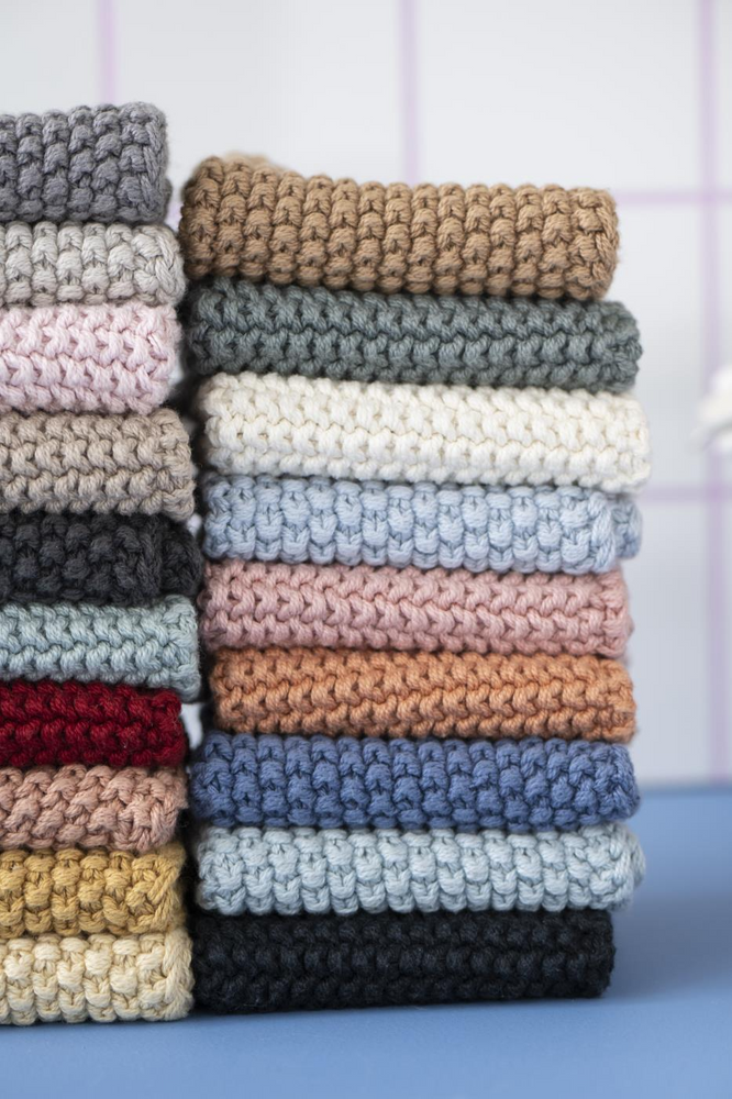 
                  
                    MYNTE Honig gestrickter Topflappen
                  
                