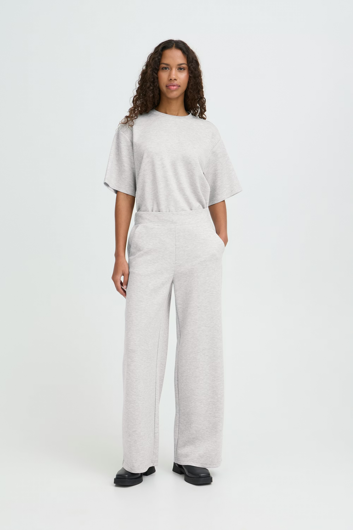 
                  
                    IHCOZY Light Grey Melange Casual Trousers
                  
                