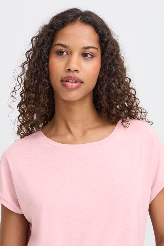
                  
                    IHREBEL Zephyr T-Shirt
                  
                