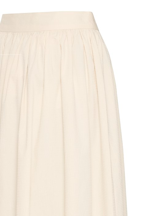 
                  
                    IHWALLIS Birch Skirt
                  
                