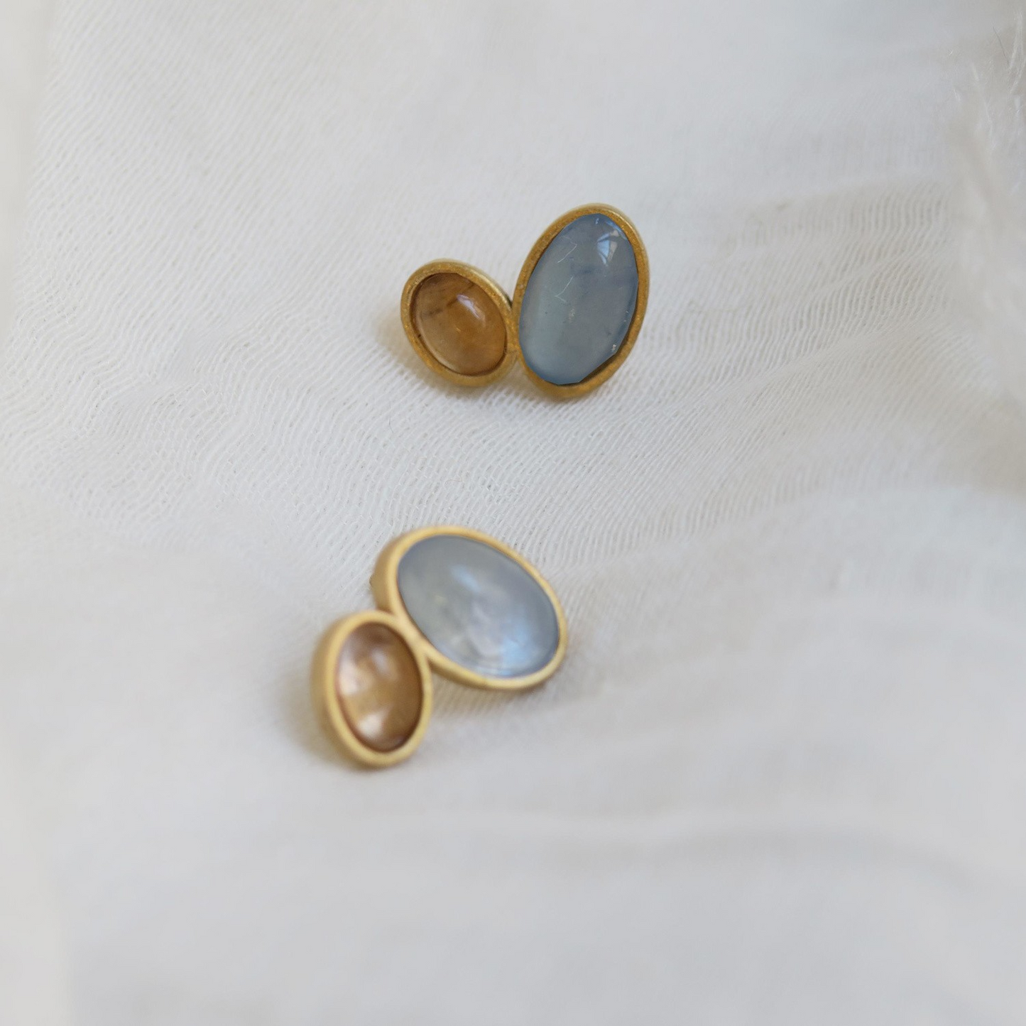 
                  
                    ALEGRIA Brass Earring
                  
                
