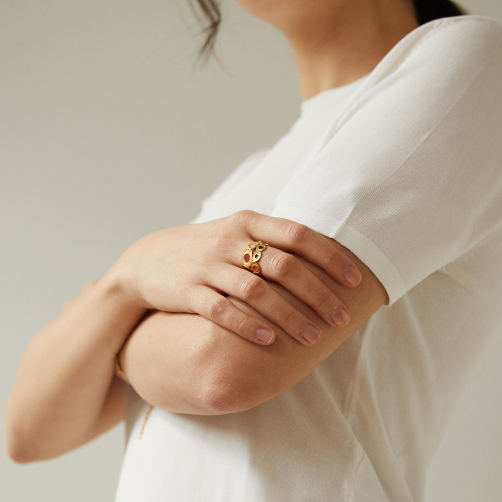 
                  
                    FAVORITA COLORS 56 Brass Ring
                  
                