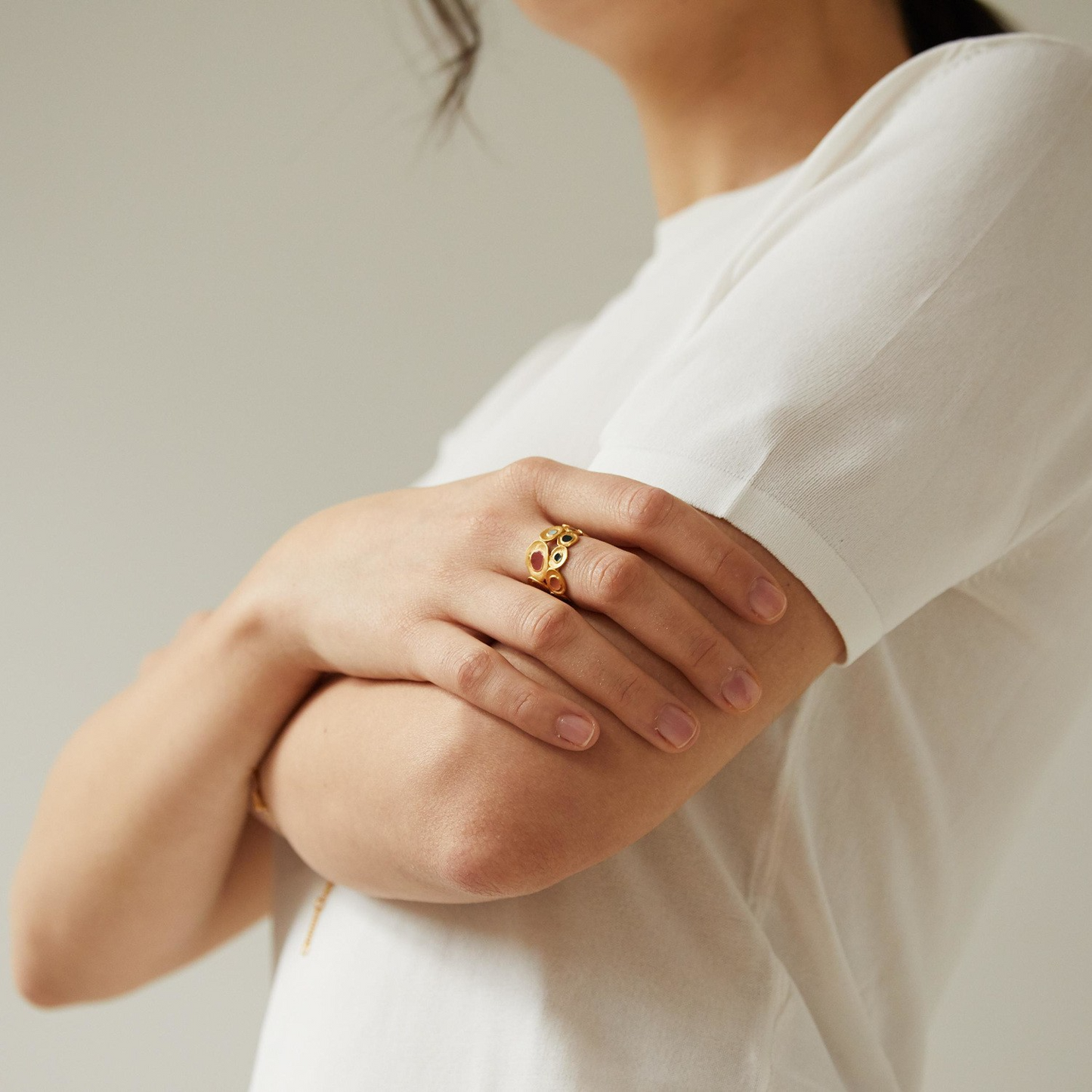 
                  
                    FAVORITA COLORS 56 Brass Ring
                  
                