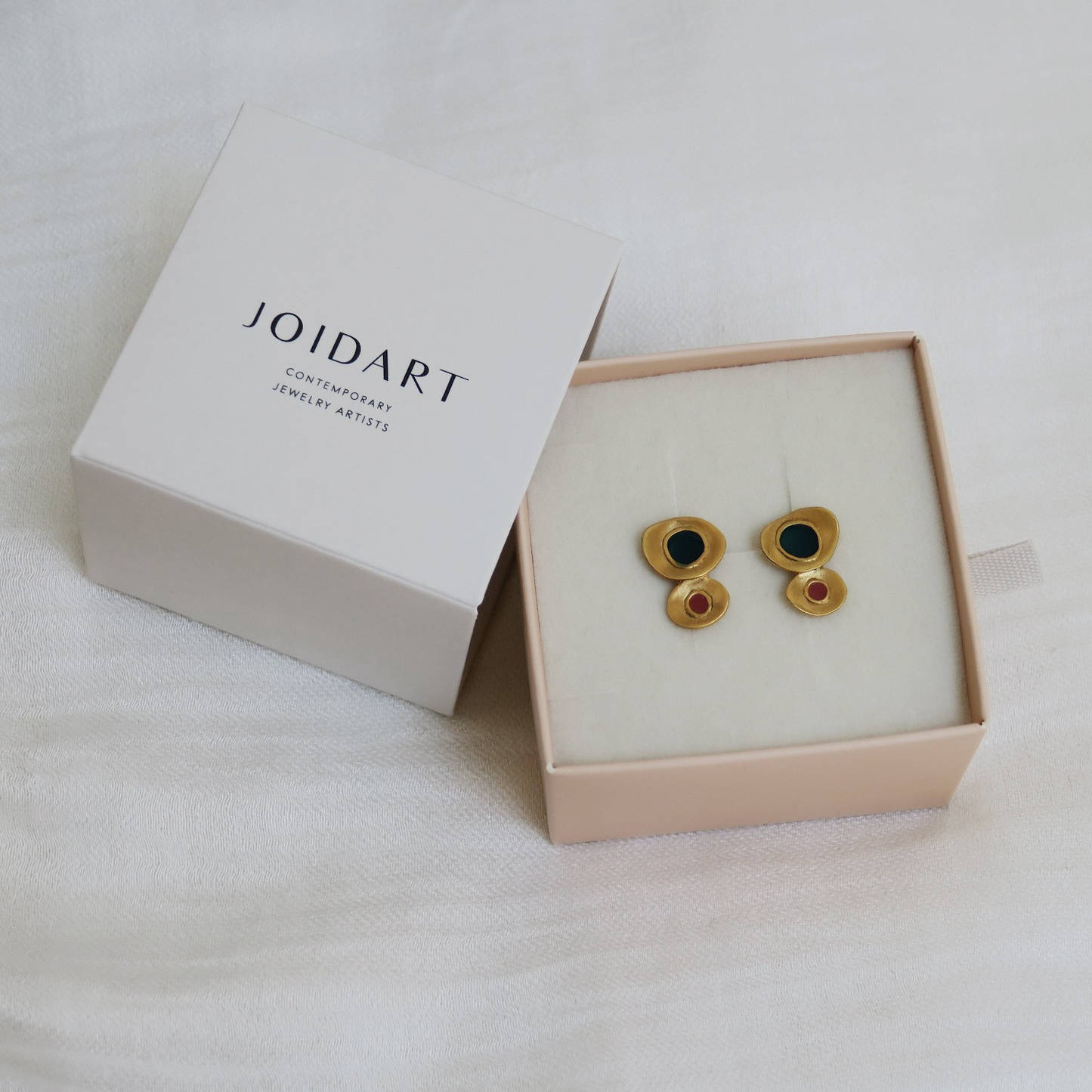 
                  
                    FAVORITA COLORS Brass Earring
                  
                