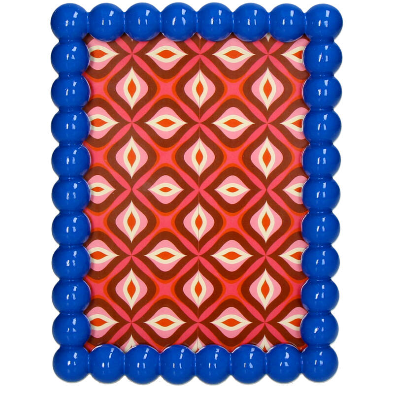 Bilderrahmen mit blauen Perlen