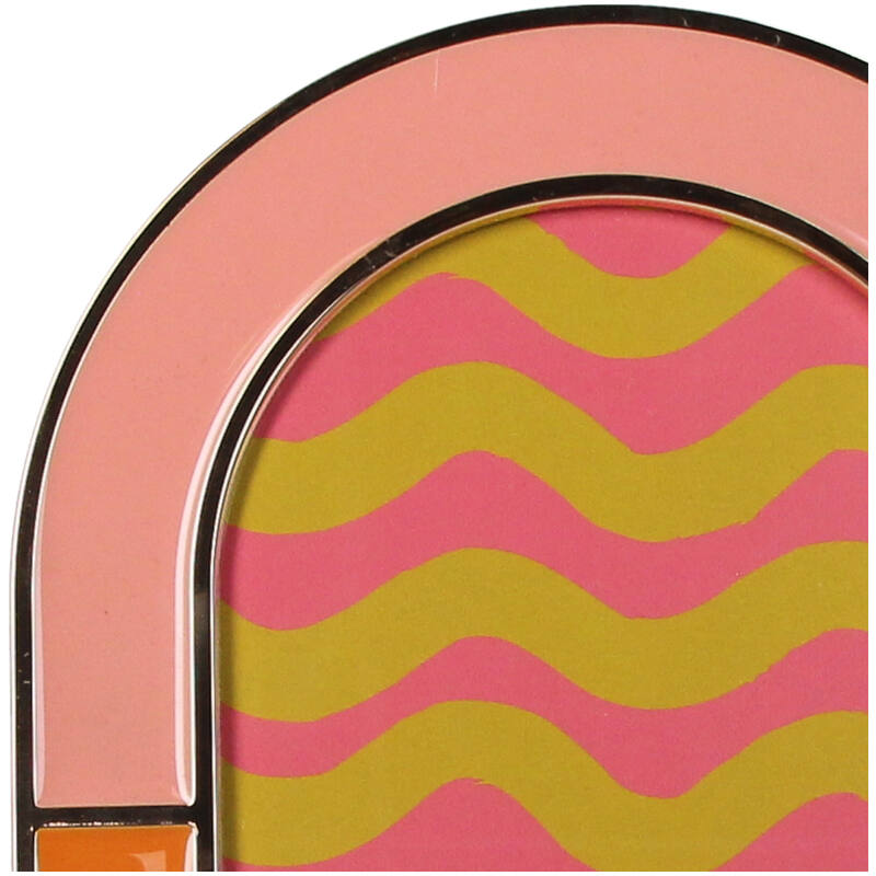 
                  
                    Multicolour Zinc Alloy Photo Frame
                  
                