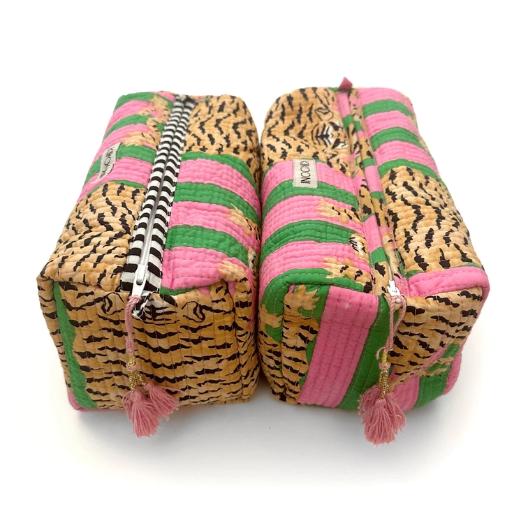 
                  
                    POPPY TIGER Candy Cosmetic Bag
                  
                