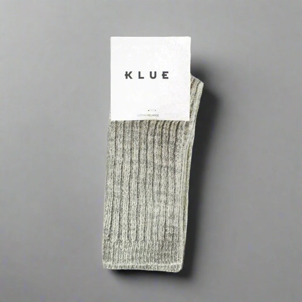 Graue Socken aus Seide und Wolle mit Staubsternen