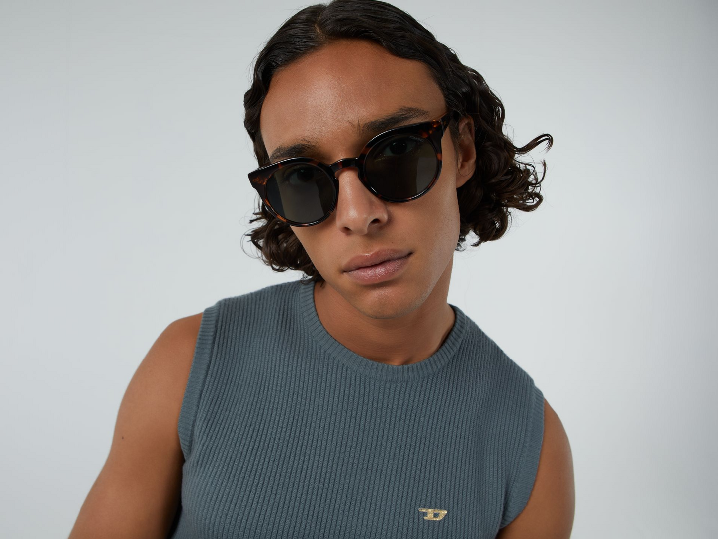 
                  
                    LULU Kristall-Giraffe-Sonnenbrille
                  
                