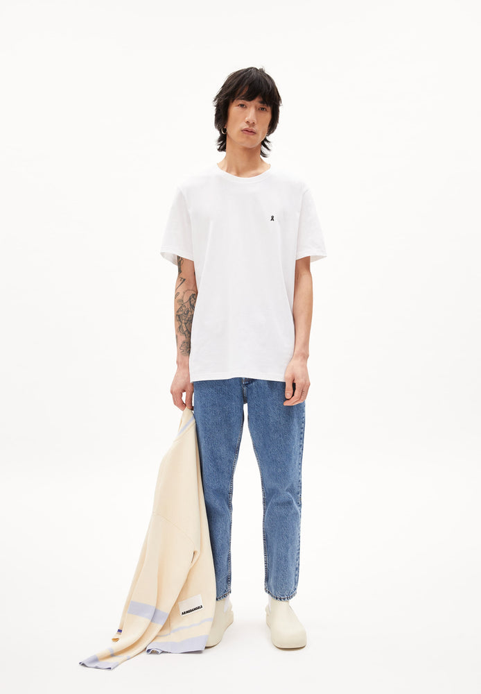 
                  
                    LAARON White T-Shirt
                  
                