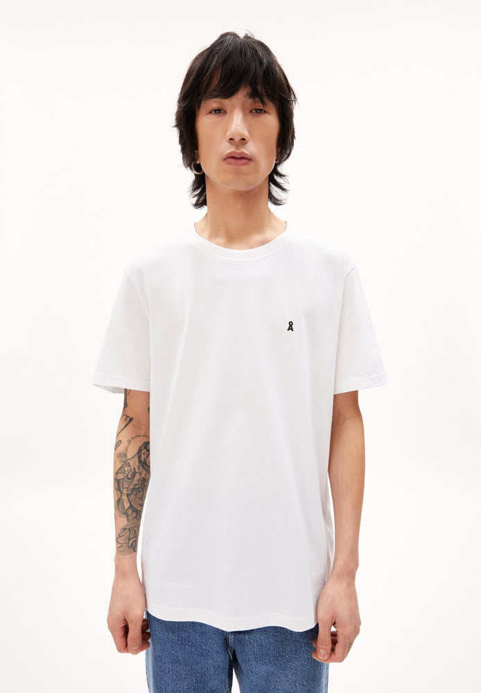 
                  
                    LAARON White T-Shirt
                  
                
