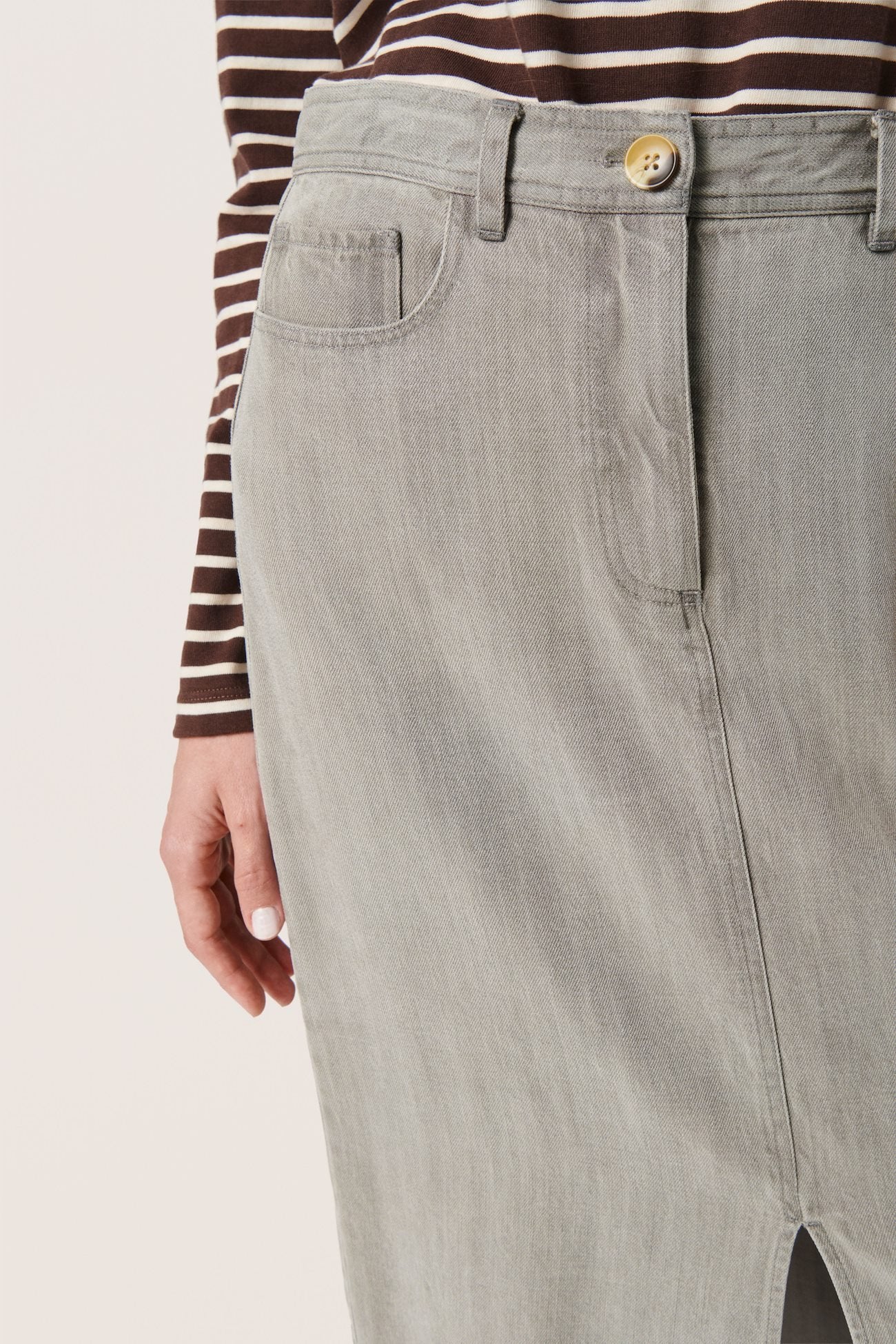 
                  
                    SLFRIDAY Light Grey Denim Skirt
                  
                