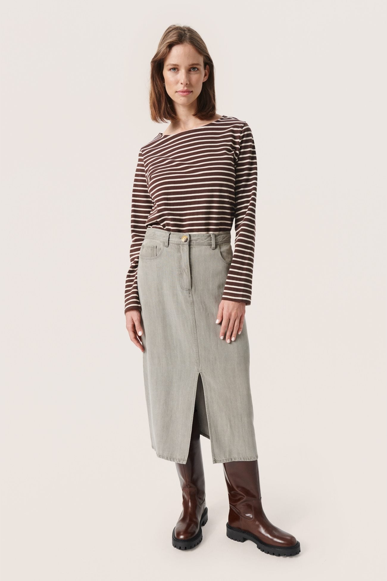 
                  
                    SLFRIDAY Light Grey Denim Skirt
                  
                