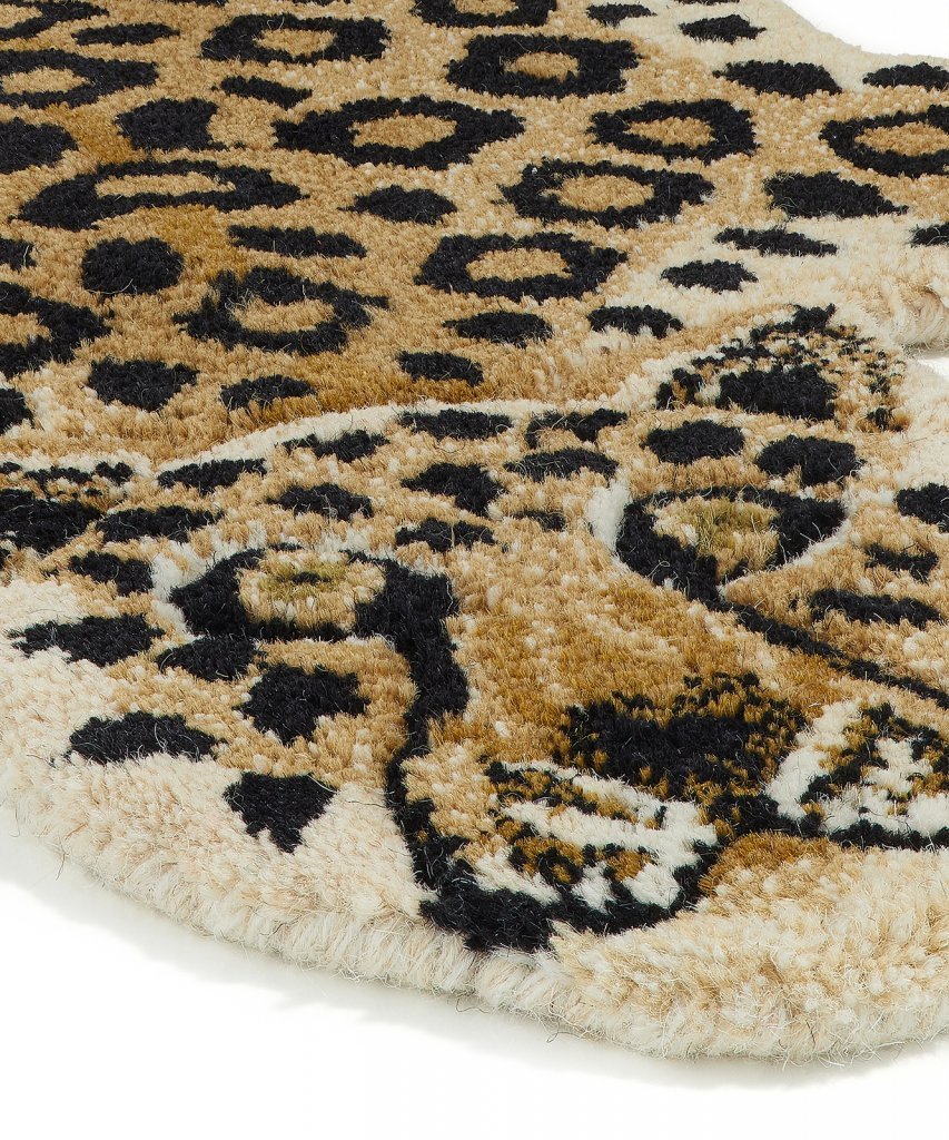 
                  
                    LOONY Small Leopard Rug
                  
                