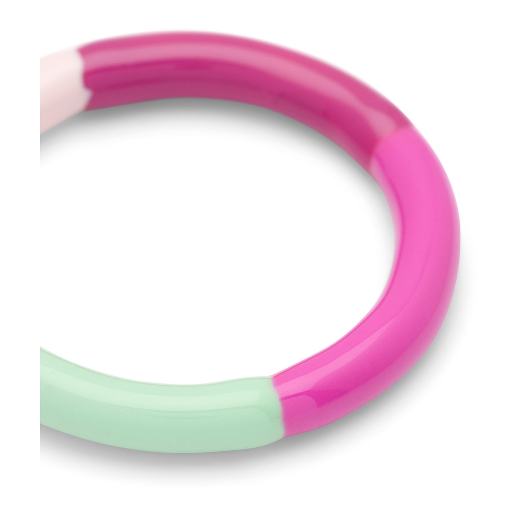 
                  
                    Pink Sunset Color Quatro Ring
                  
                