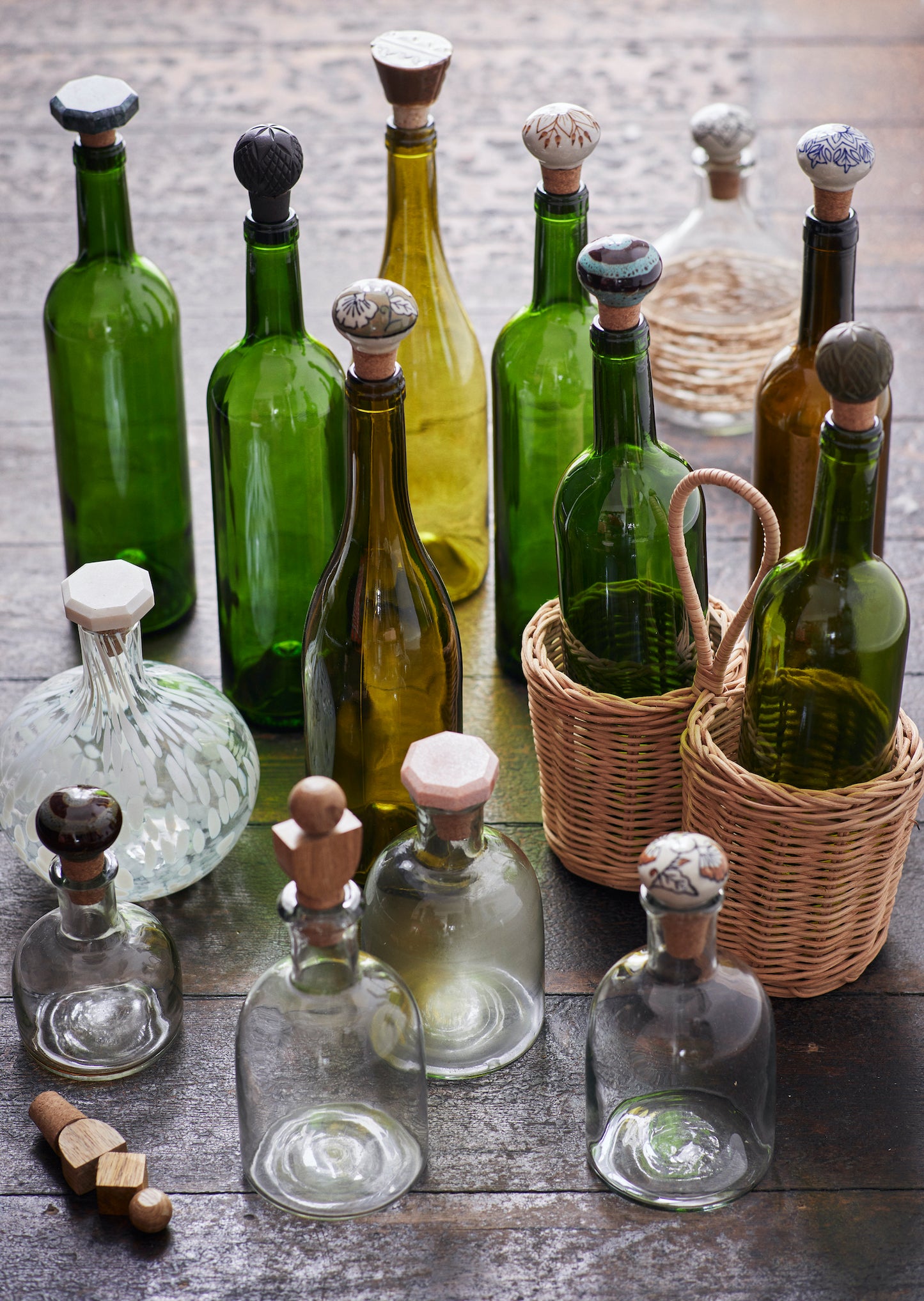 
                  
                    Assorted Stone Bottle Stopper
                  
                