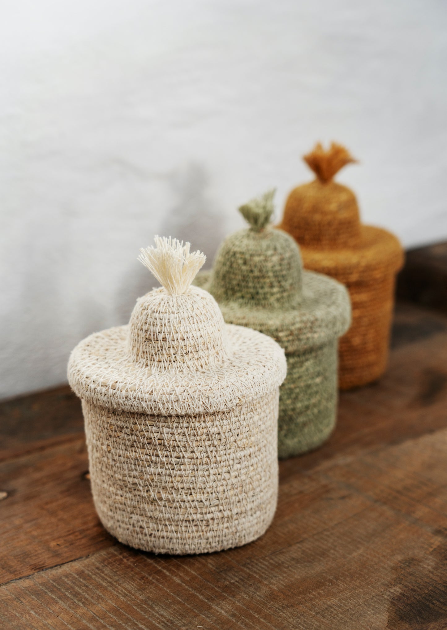 
                  
                    Yellow Seagrass Lid Basket
                  
                