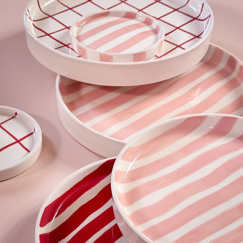 
                  
                    Incanto Rose Stripes Plate
                  
                