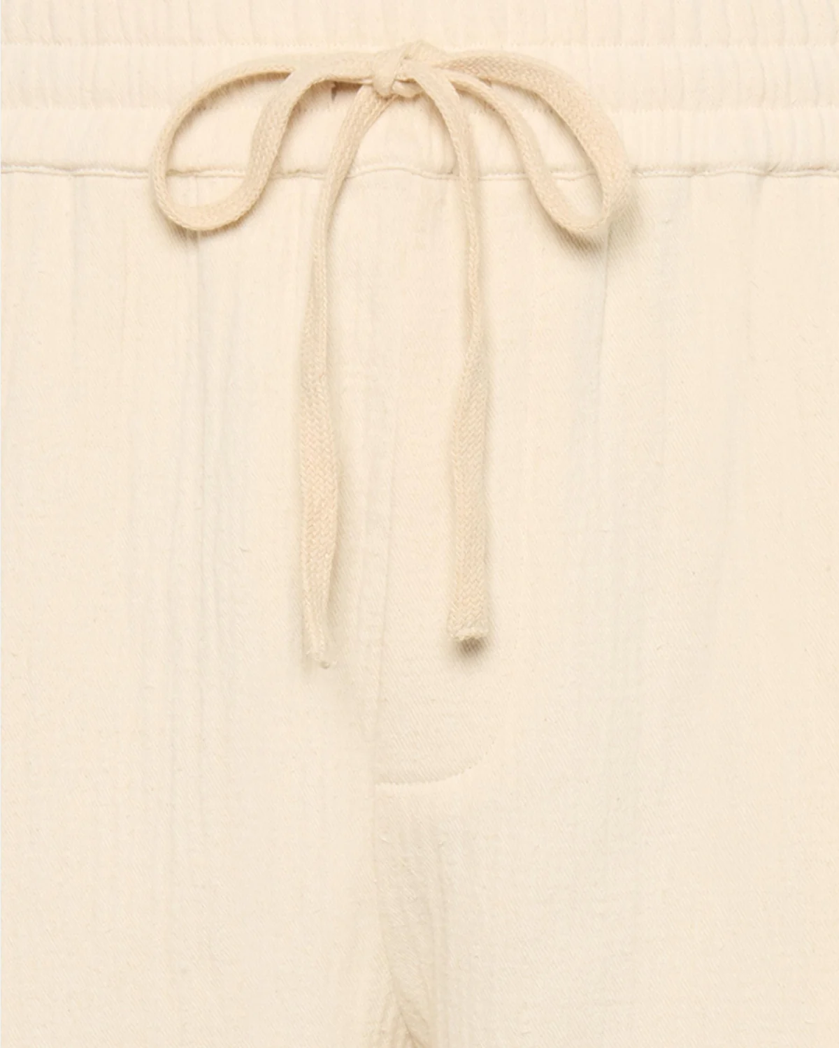 
                  
                    RAYLAN Coco Milk Shorts
                  
                