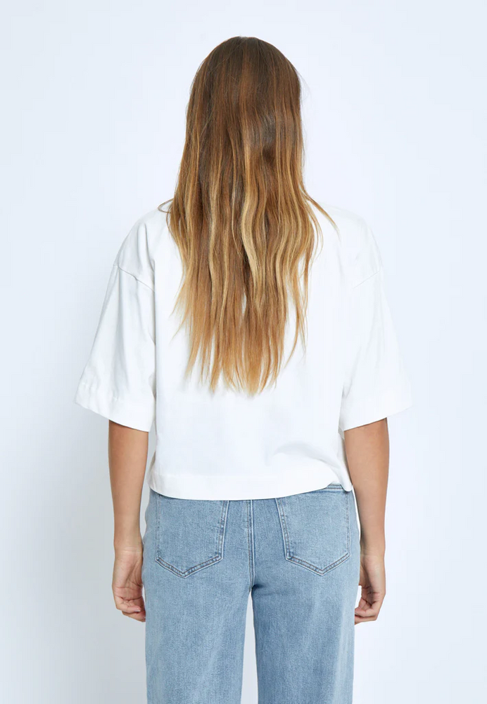 
                  
                    MSGAMMA Cloud Dancer Cropped T-Shirt
                  
                