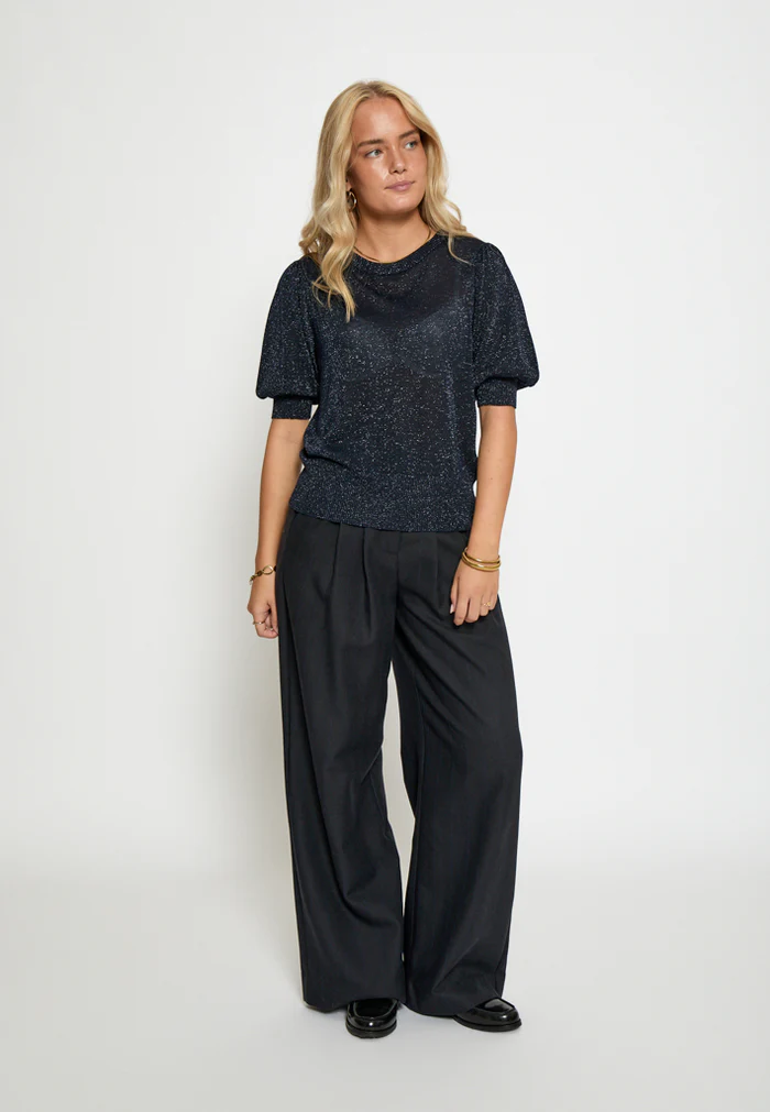 
                  
                    MSLIVA Black Iris Puff Sleeve Metallic Jumper
                  
                