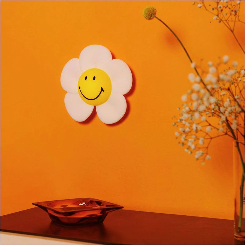 
                  
                    SMILEY DAISY Tageslichtlampe
                  
                