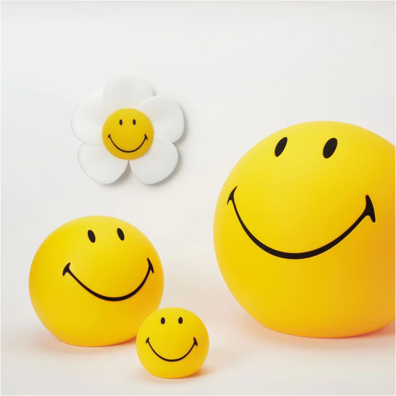 
                  
                    SMILEY DAISY Tageslichtlampe
                  
                