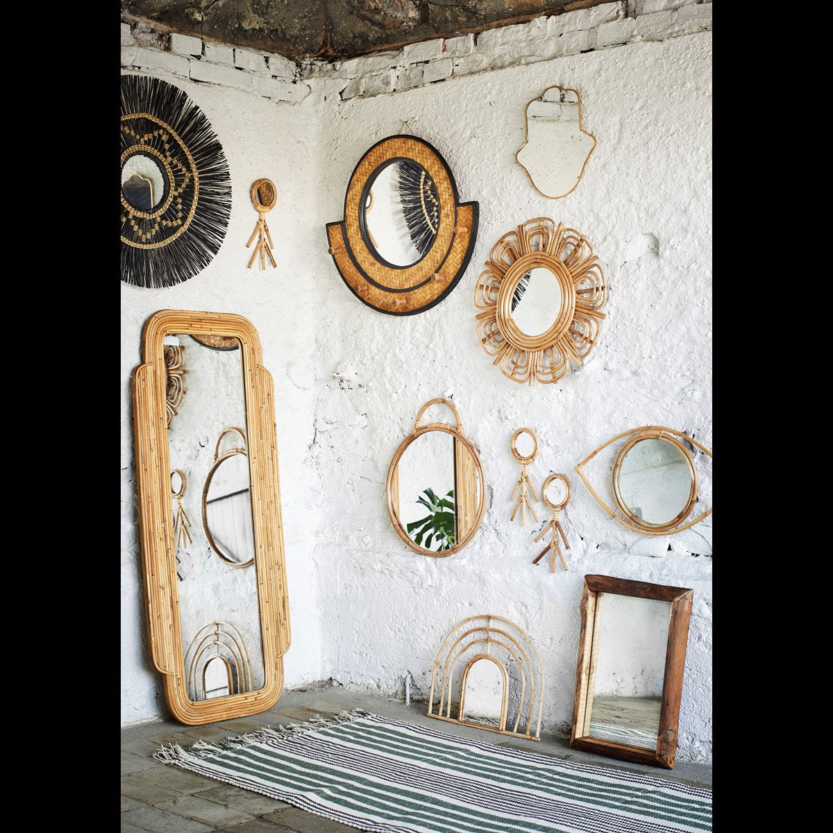 
                  
                    Gold Hanging Mirror
                  
                