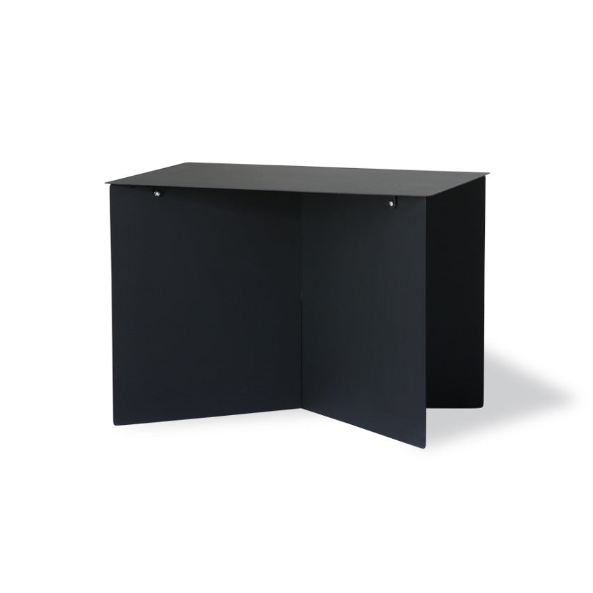 
                  
                    Beistelltisch aus schwarzem Metall
                  
                