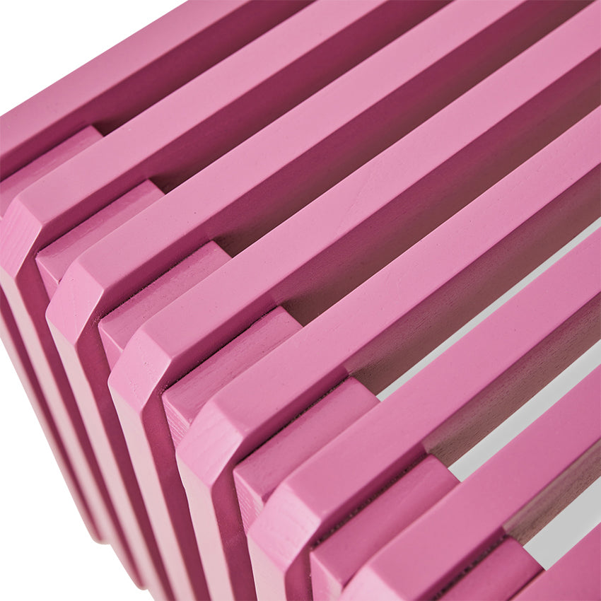 
                  
                    Große Lattenbank in Pink
                  
                