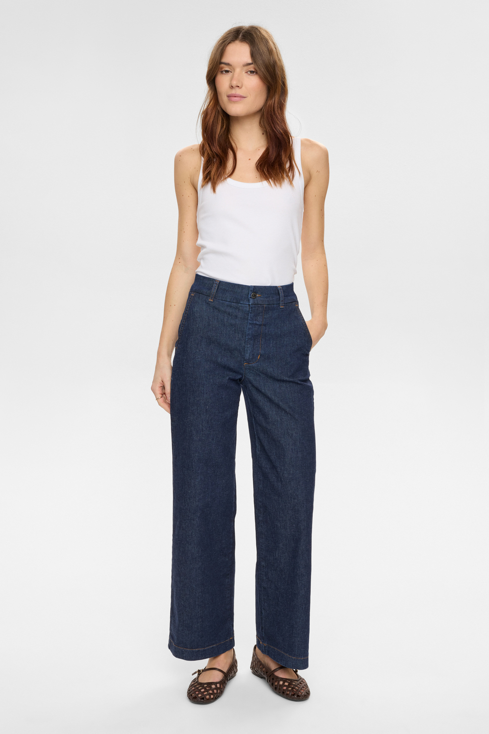 
                  
                    NUAMBER Dunkelblaue Wide Jeans aus Denim
                  
                