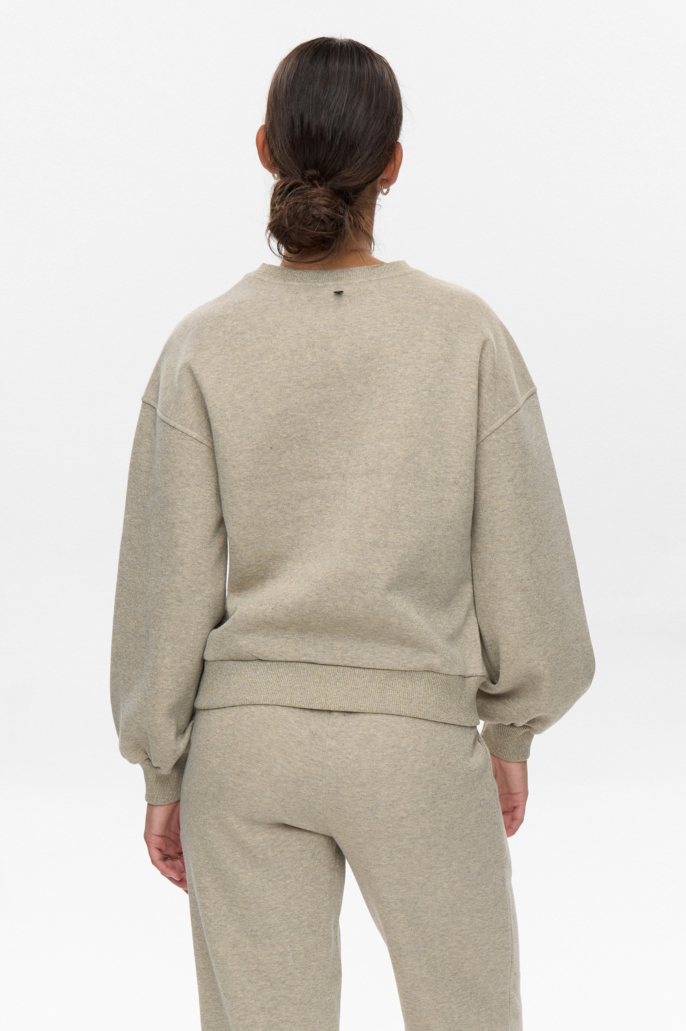 
                  
                    NUCALLI Creme Melange Pullover
                  
                