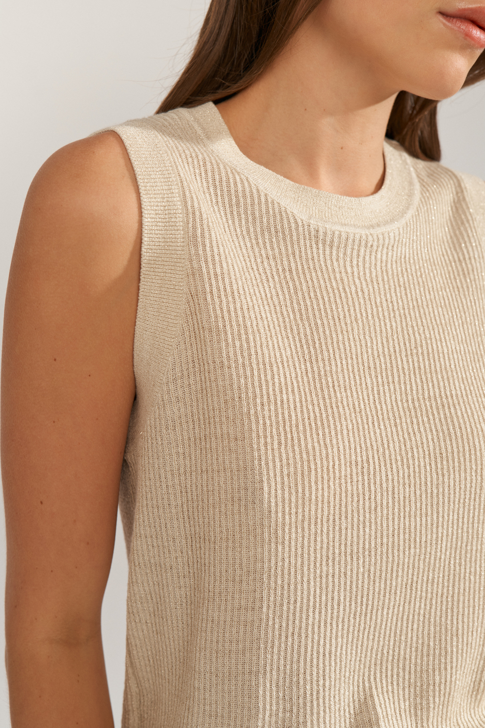
                  
                    NUDINEA Whitecap Gray Tank Top
                  
                