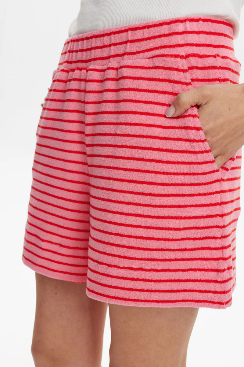 
                  
                    NUMOSHA – Shorts in Flamingo-Rosa
                  
                