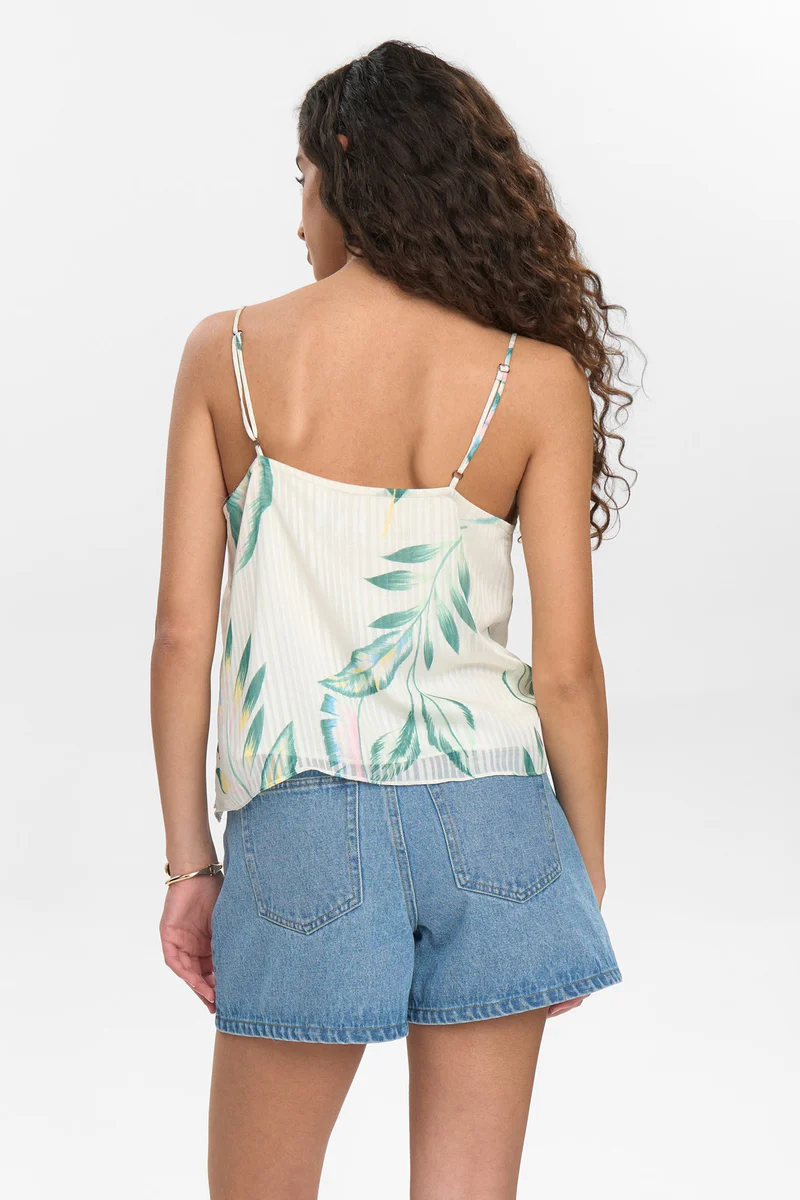 
                  
                    NUWIVIAN Pristine Tank Top
                  
                