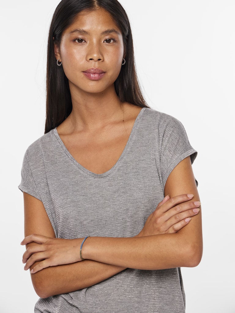 
                  
                    PCBILLO Hellgrau Melange Lurex Graue Streifen T-Shirt
                  
                