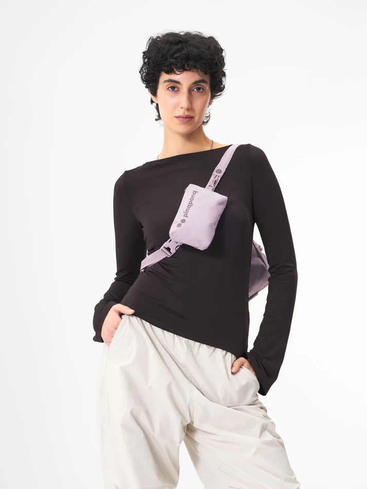
                  
                    AKSEL Construct Lilac Tasche
                  
                