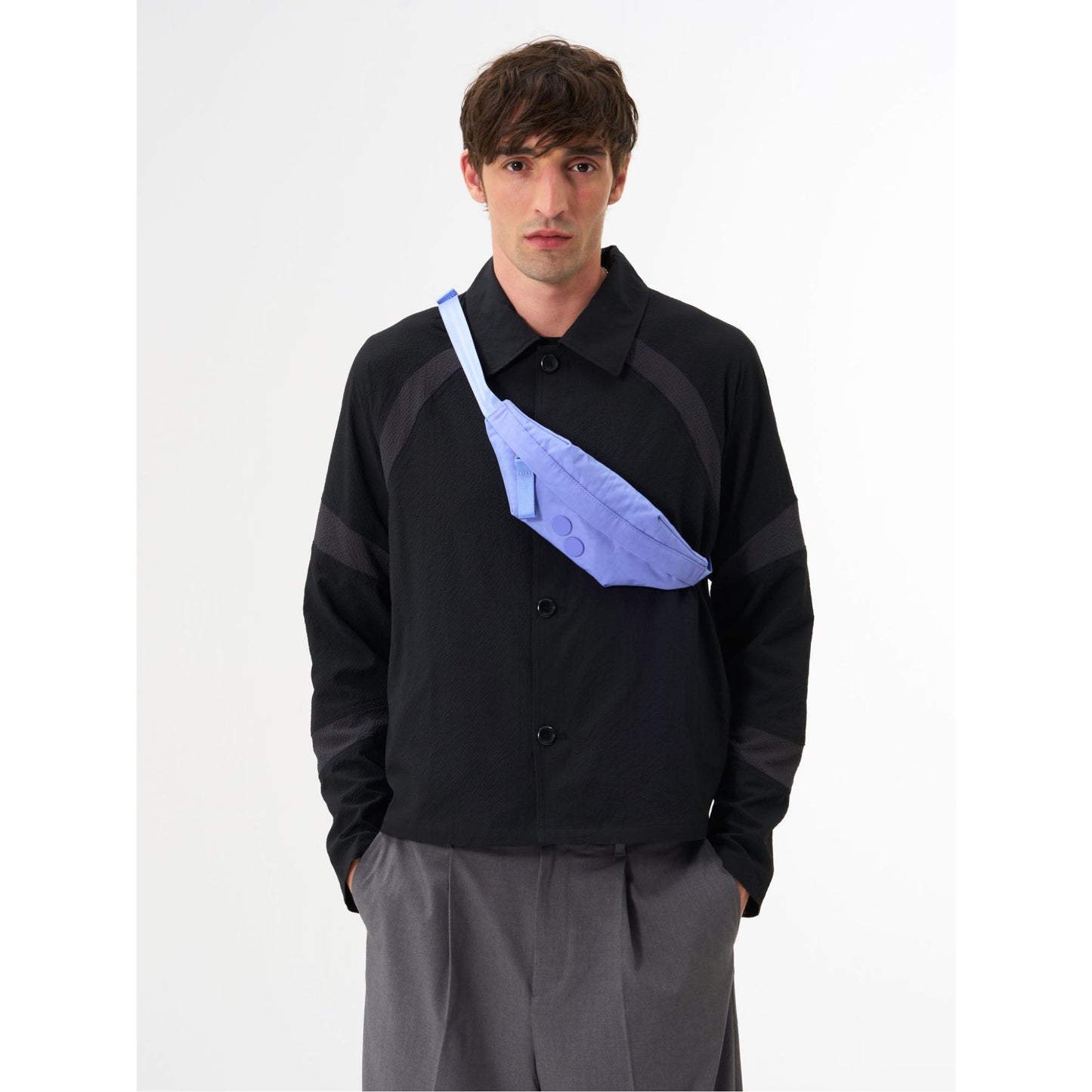 
                  
                    NIK – Crinkle-Tasche in Lila
                  
                