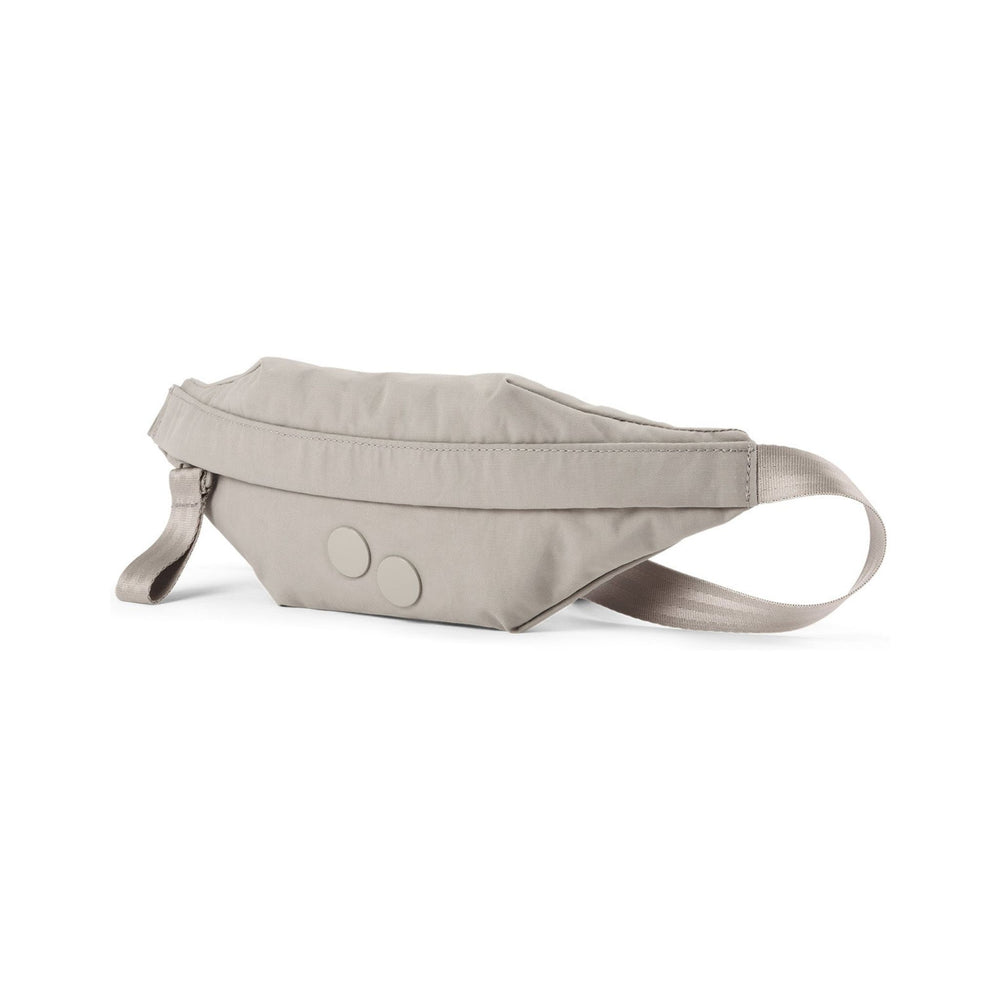 
                  
                    NIK Crinkle-Tasche in Taupe
                  
                